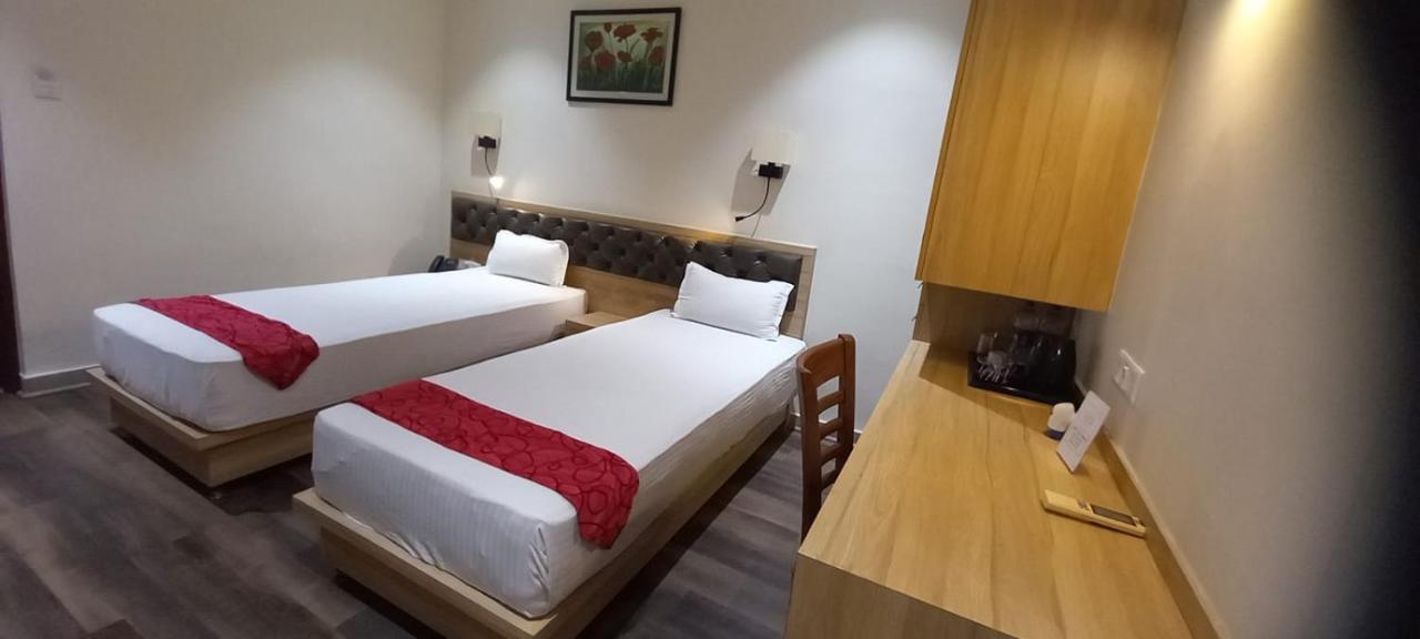 Ojas Hotel & Resort Durgápur Kültér fotó