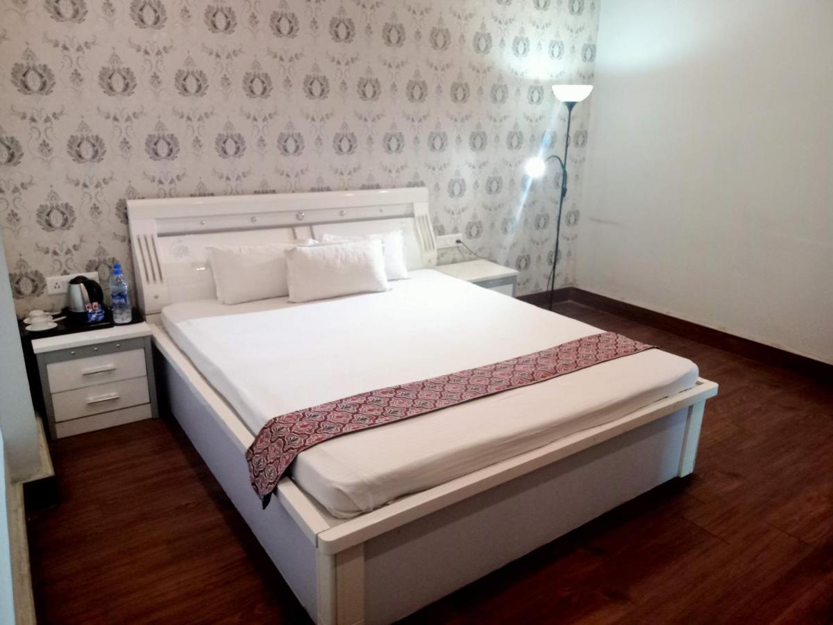 Ojas Hotel & Resort Durgápur Kültér fotó